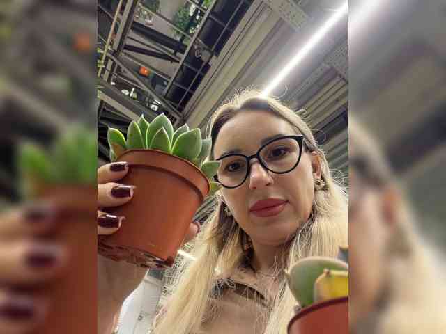 FetishTeacher webcam