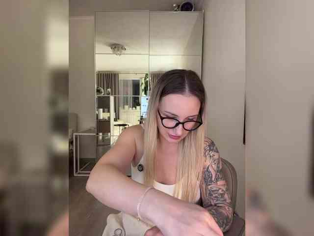FetishTeacher webcam