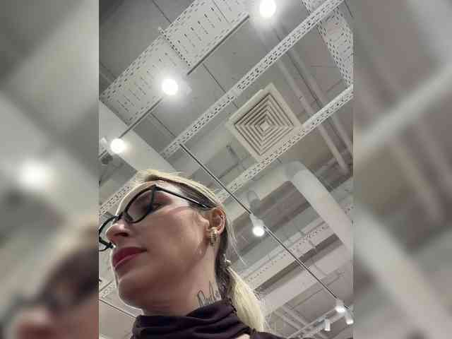 FetishTeacher webcam