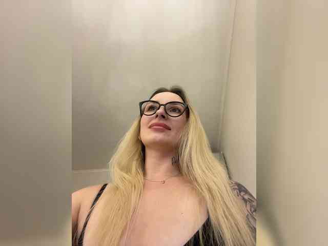 FetishTeacher webcam