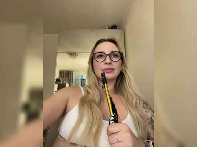 Miss-Fetish Sex Cam Show