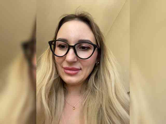 Miss-Fetish Sex Cam Show