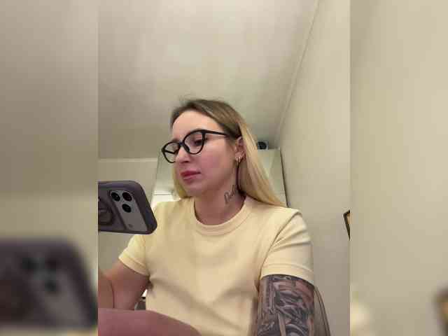FetishTeacher webcam