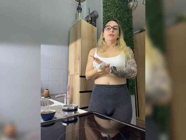 FetishTeacher webcam