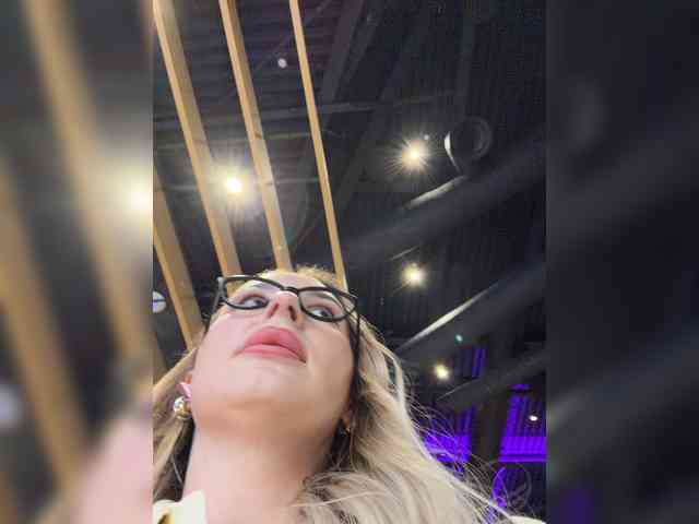 Miss-Fetish Sex Cam Show