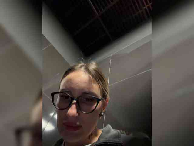 FetishTeacher webcam