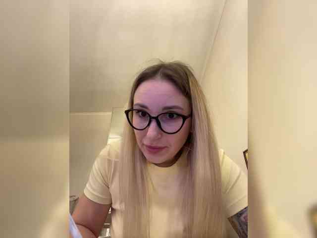 public voyeur cam Miss-Fetish
