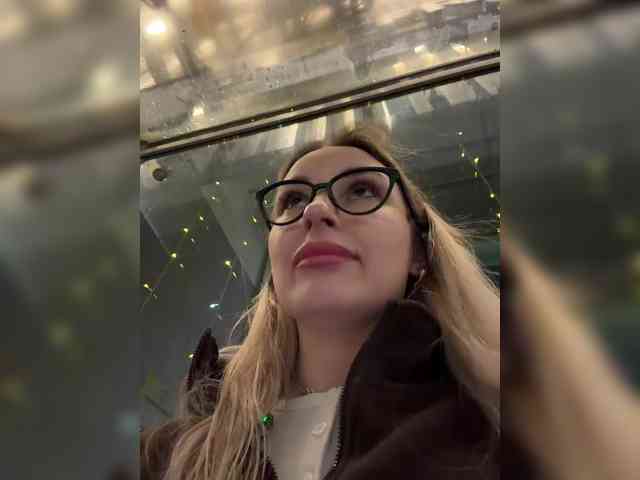 FetishTeacher webcam
