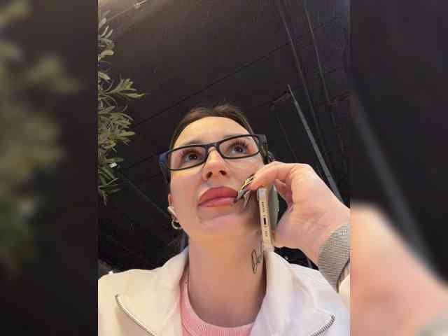 FetishTeacher webcam