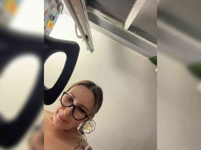 FetishTeacher webcam