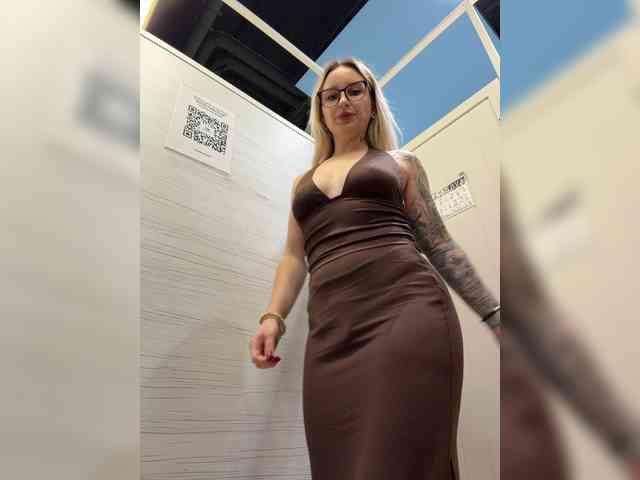 FetishTeacher webcam
