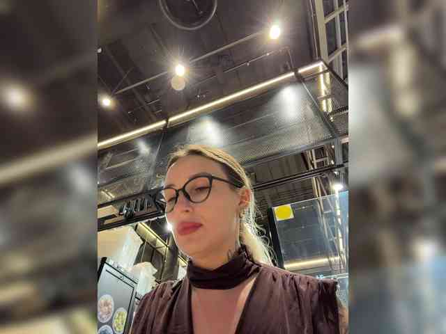 FetishTeacher webcam