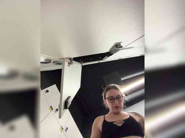 FetishTeacher webcam