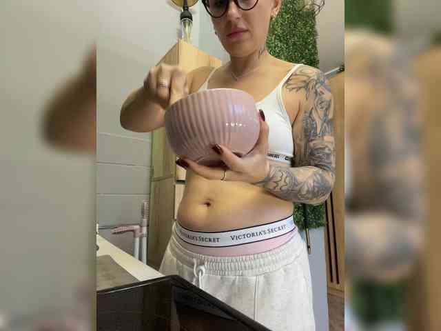 Miss-Fetish Sex Cam Show