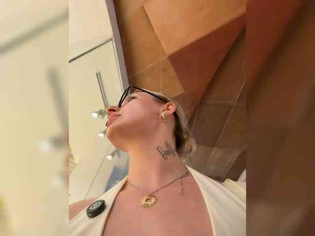 FetishTeacher webcam