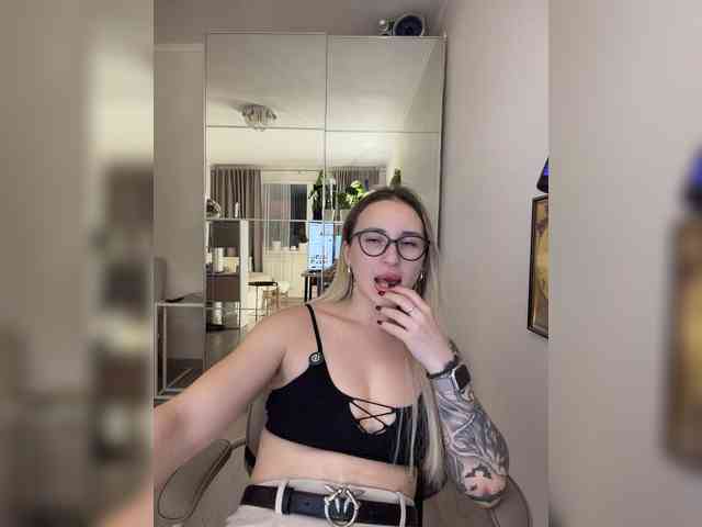 FetishTeacher webcam