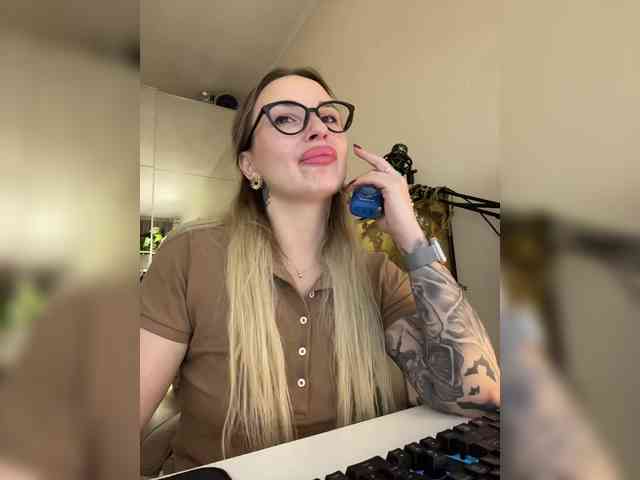 FetishTeacher webcam