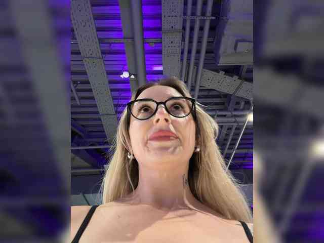 Miss-Fetish Miss-Fetish