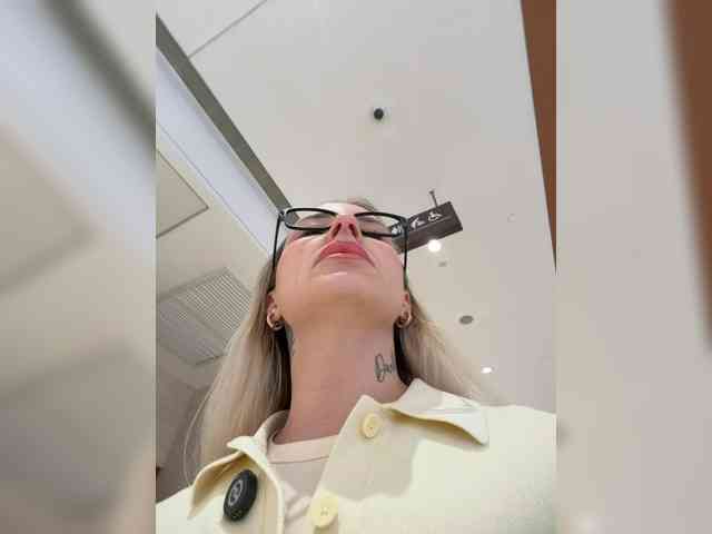 FetishTeacher webcam