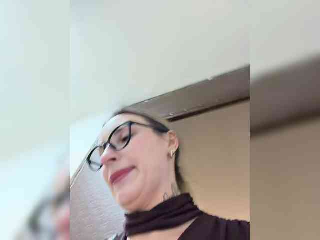 FetishTeacher webcam