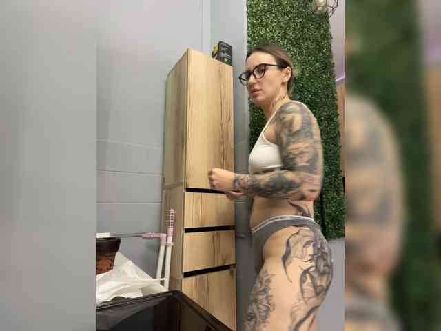 FetishTeacher webcam