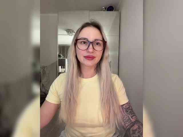 FetishTeacher webcam