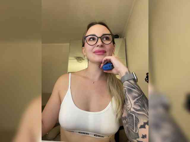 FetishTeacher webcam