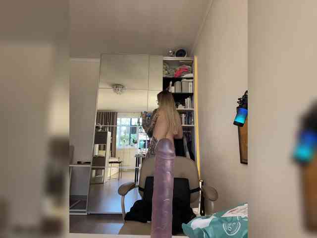 FetishTeacher webcam