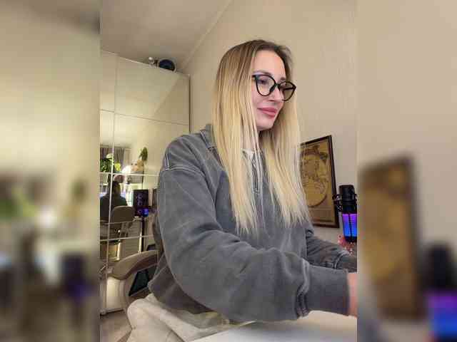 FetishTeacher webcam