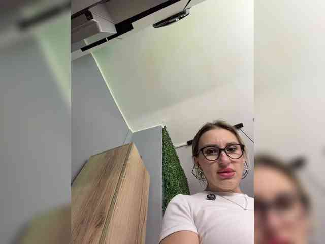 FetishTeacher webcam