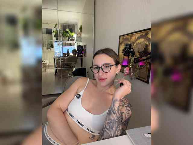 FetishTeacher webcam