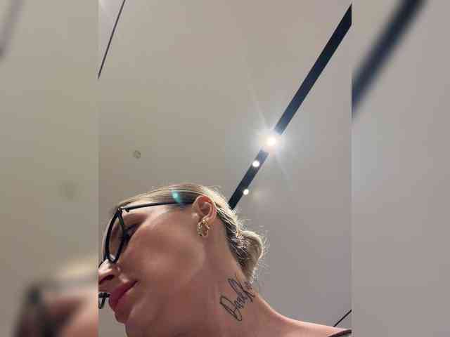 FetishTeacher webcam