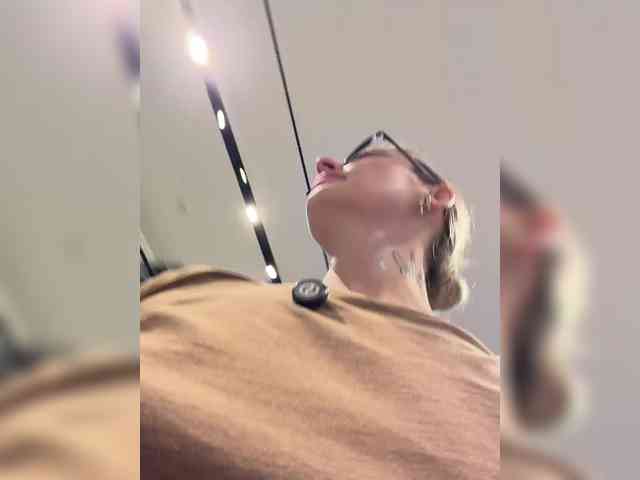 FetishTeacher webcam