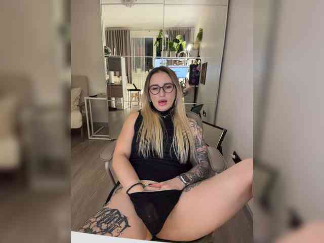 FetishTeacher webcam