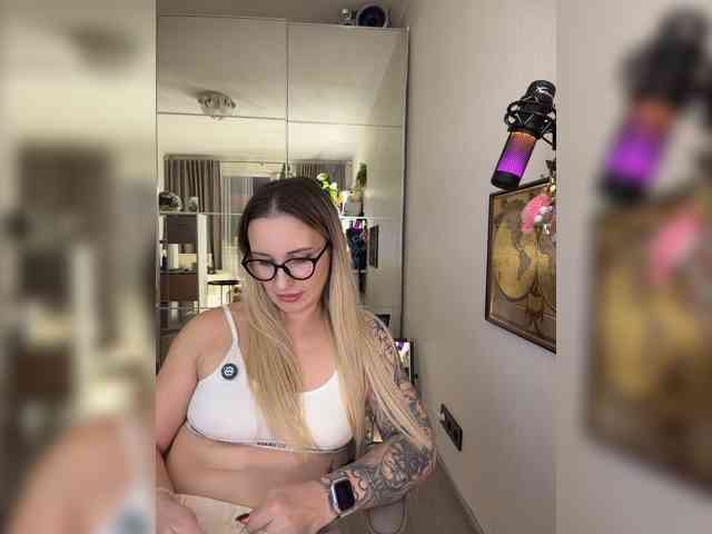 FetishTeacher webcam