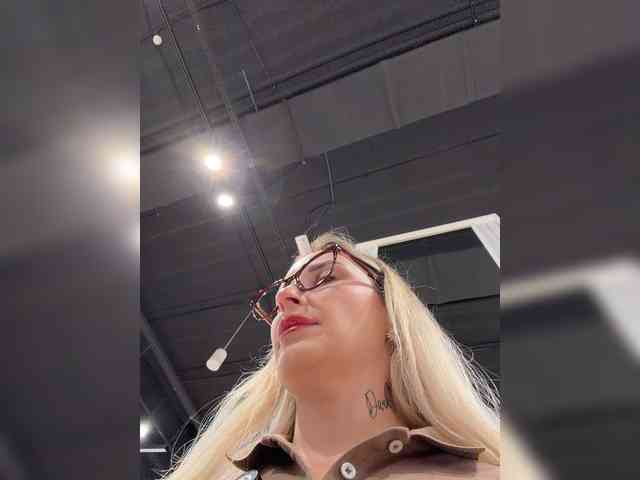 FetishTeacher webcam