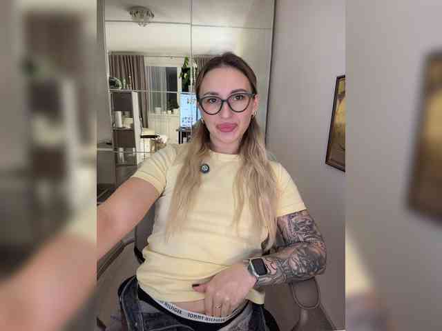 Miss-Fetish Sex Cam Show