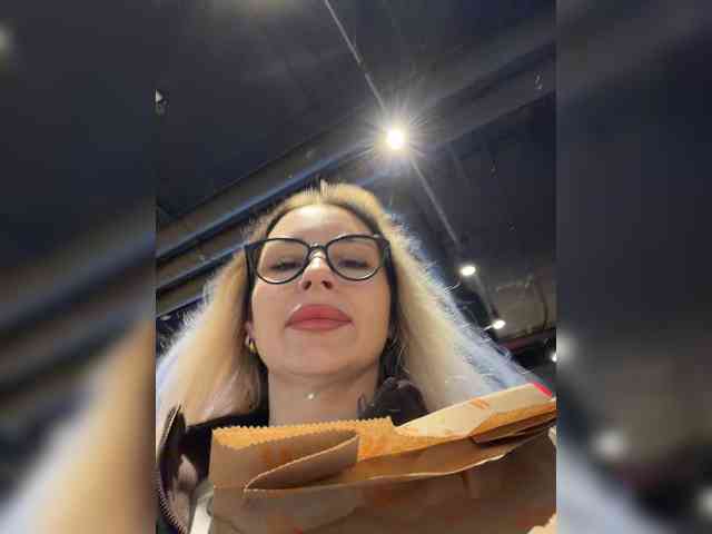 FetishTeacher webcam