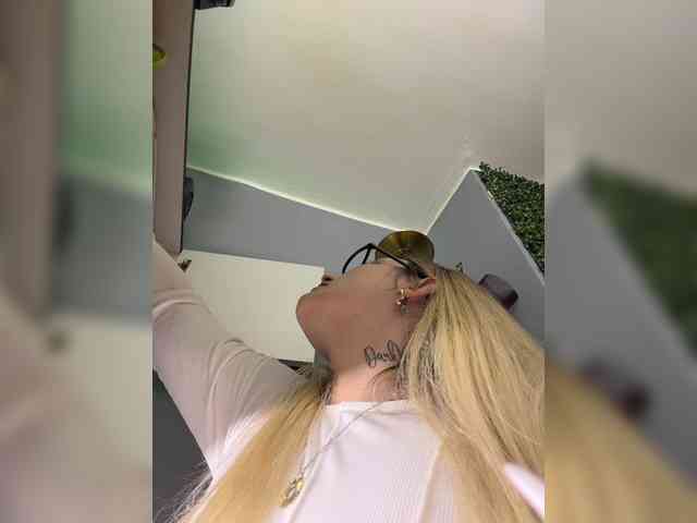 FetishTeacher webcam