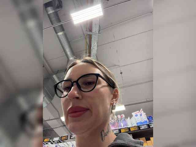 FetishTeacher webcam