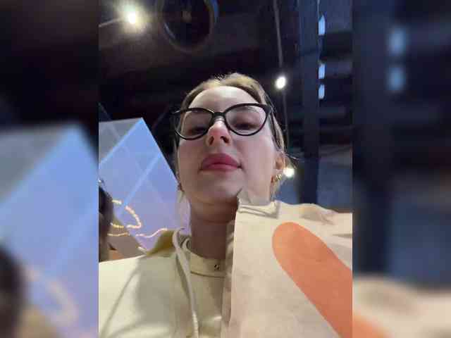 FetishTeacher webcam