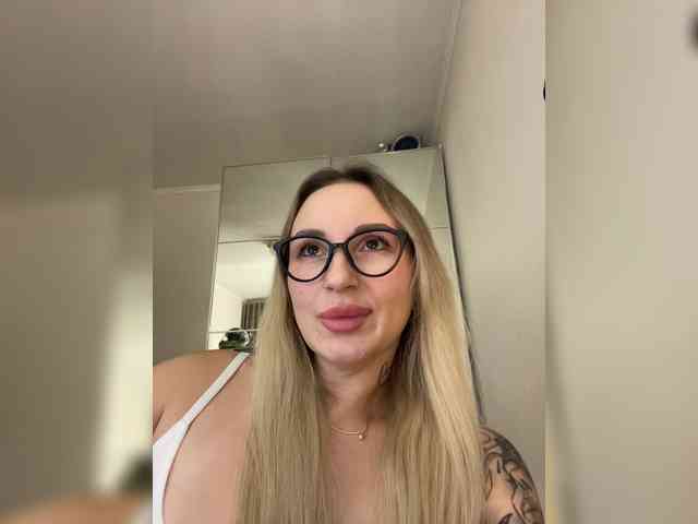 FetishTeacher webcam