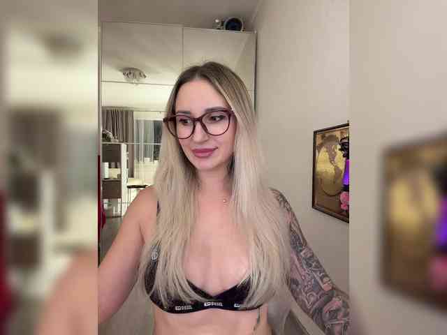 FetishTeacher webcam