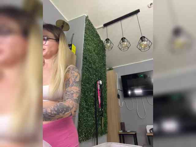 FetishTeacher webcam