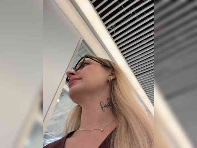 FetishTeacher webcam