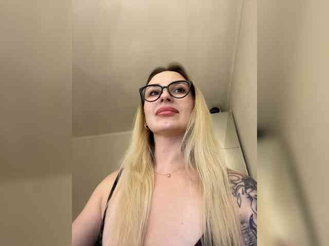FetishTeacher webcam