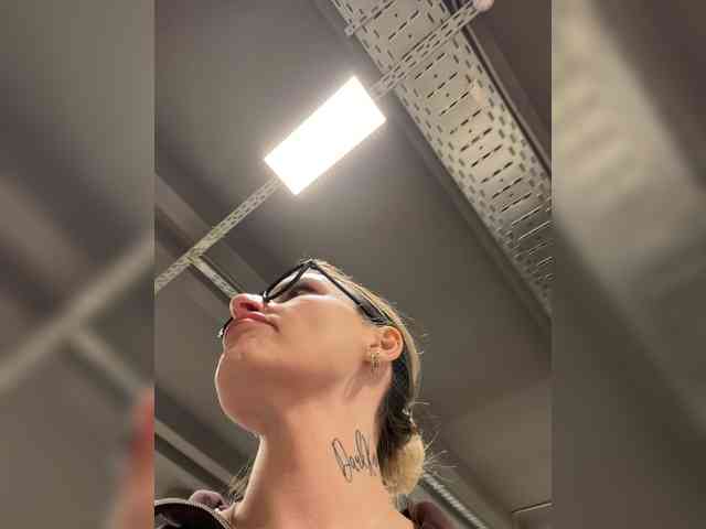 FetishTeacher webcam