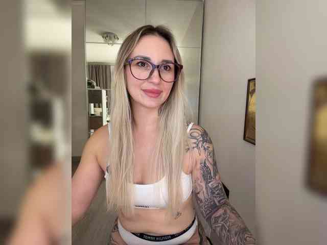 FetishTeacher webcam