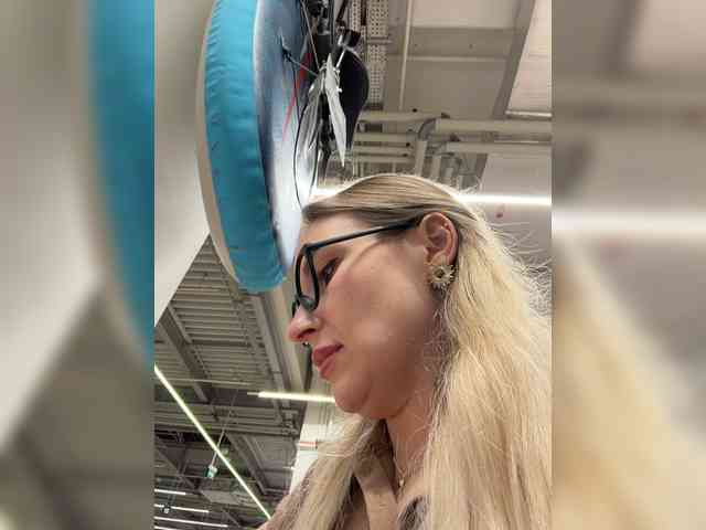 FetishTeacher webcam