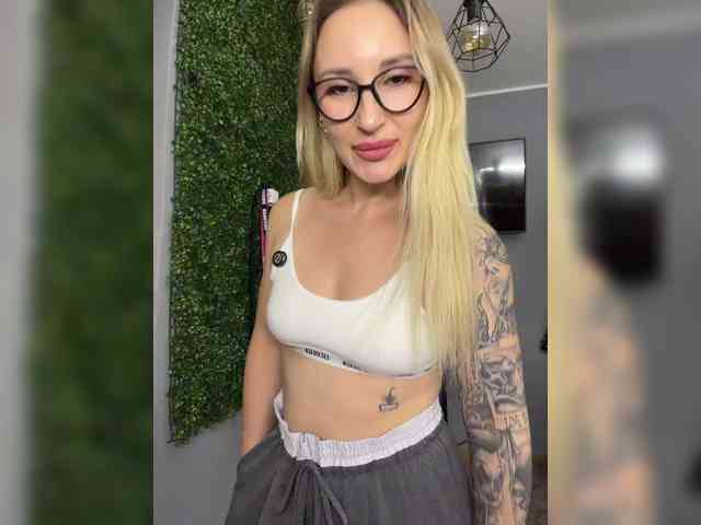 FetishTeacher webcam